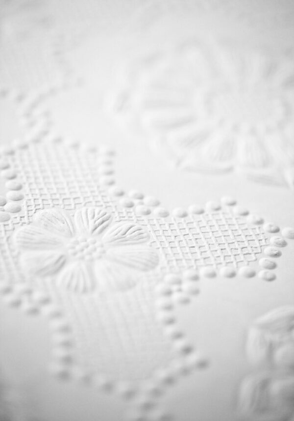 Alexander Wallpaper Swatch